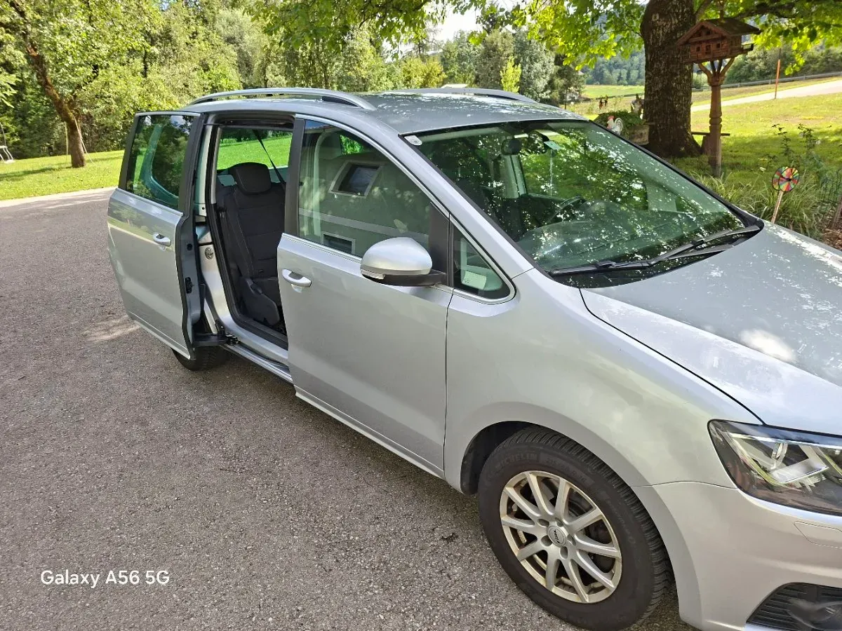 Seat Alhambra 2015 photo 3