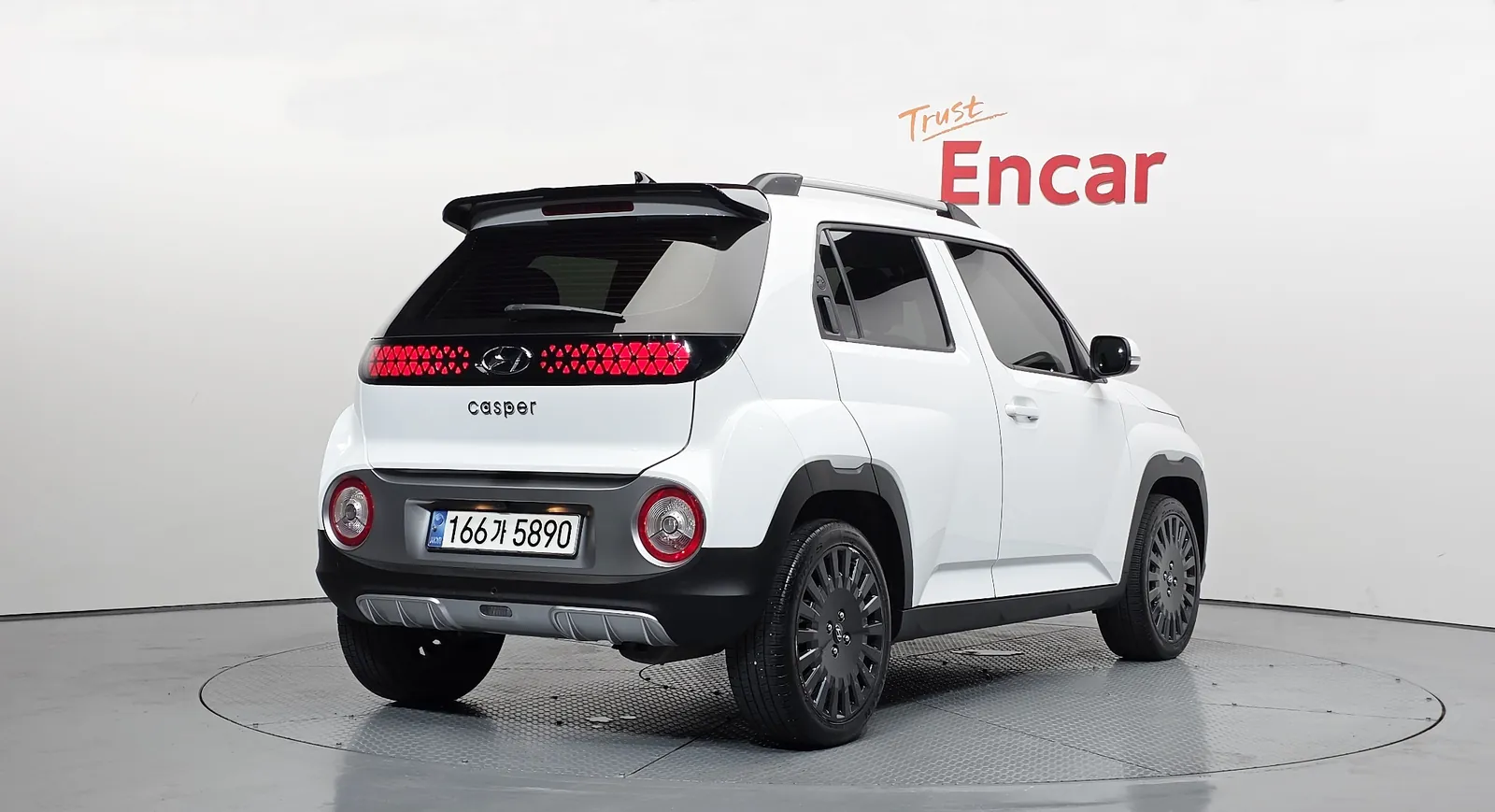 Hyundai Casper 2023 photo 2