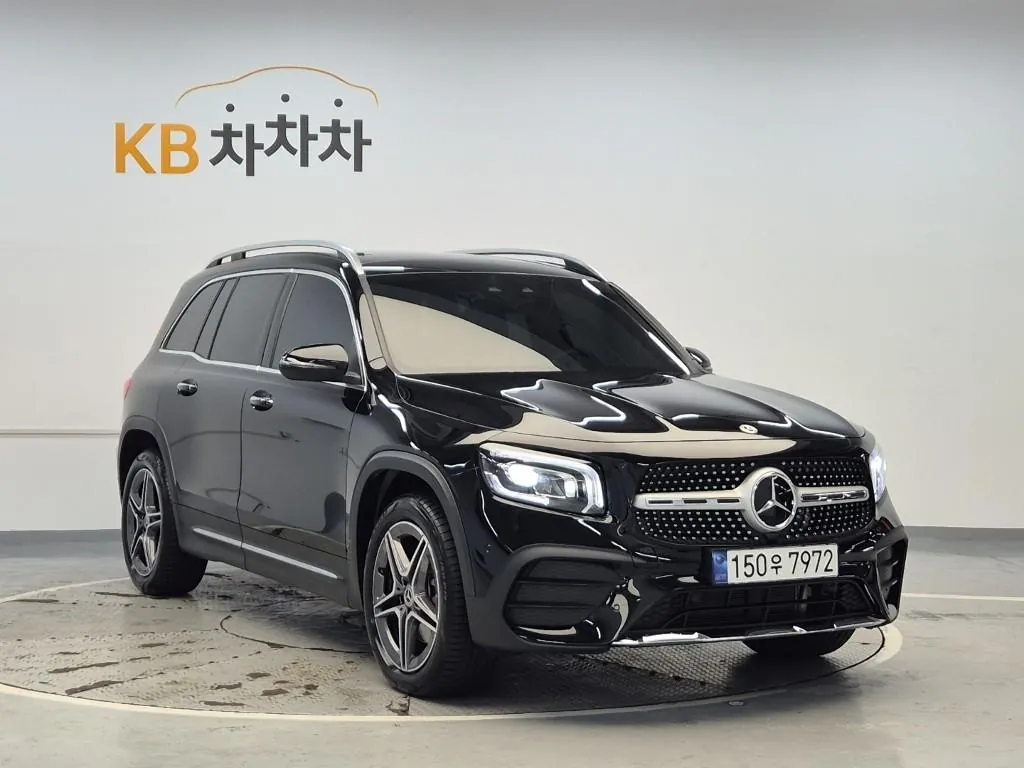 Mercedes-Benz Glb Class 2023 photo 4