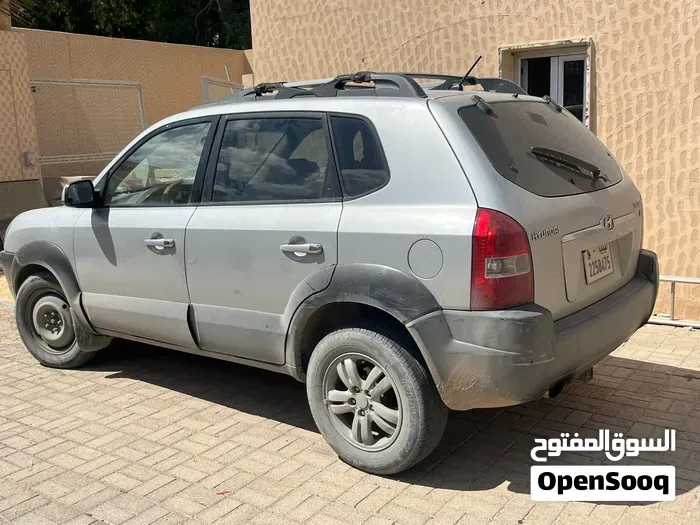 Hyundai Tucson 2007 photo 2