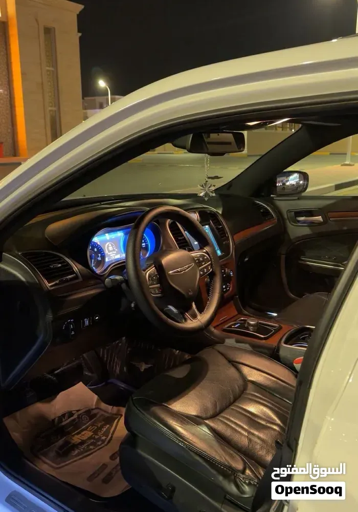 Chrysler 300 2017 photo 4