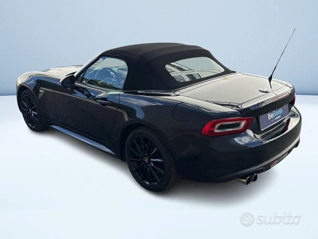 Fiat 124 Spider 2016 photo 5