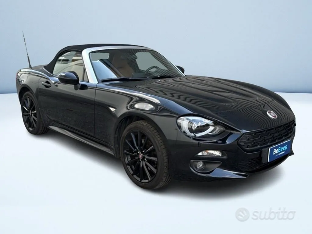 Fiat 124 Spider 2016 photo 2