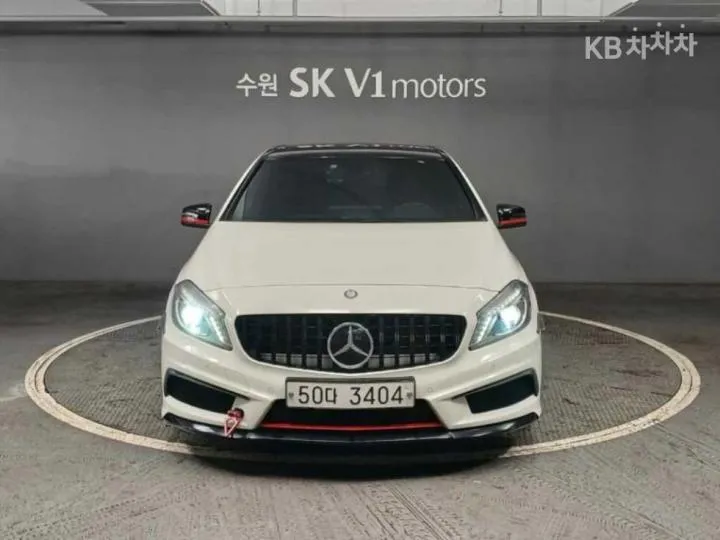 Mercedes-Benz A45 Amg