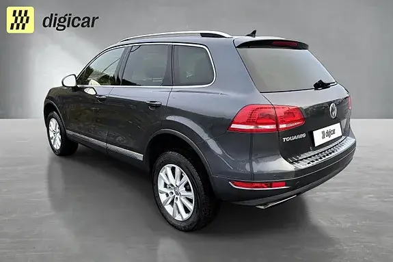 Volkswagen Touareg 2013 photo 3