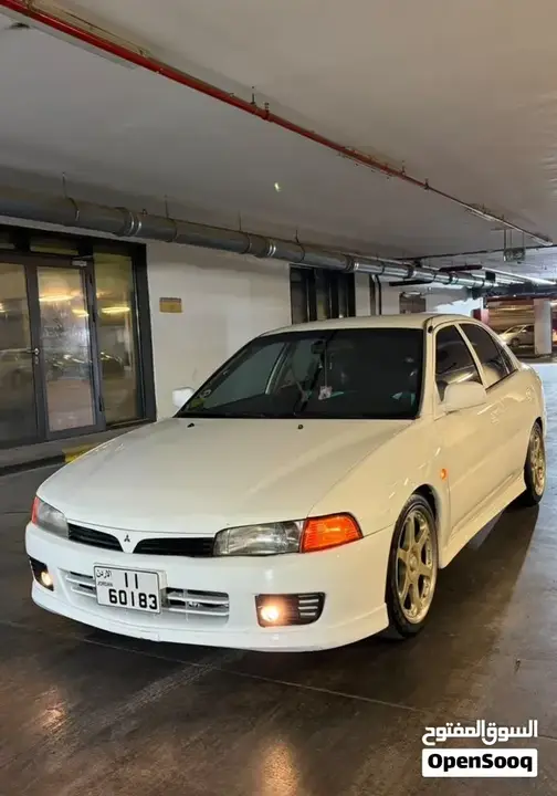 Mitsubishi Lancer