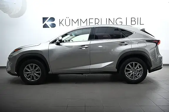 Lexus Nx300H 2018 photo 2