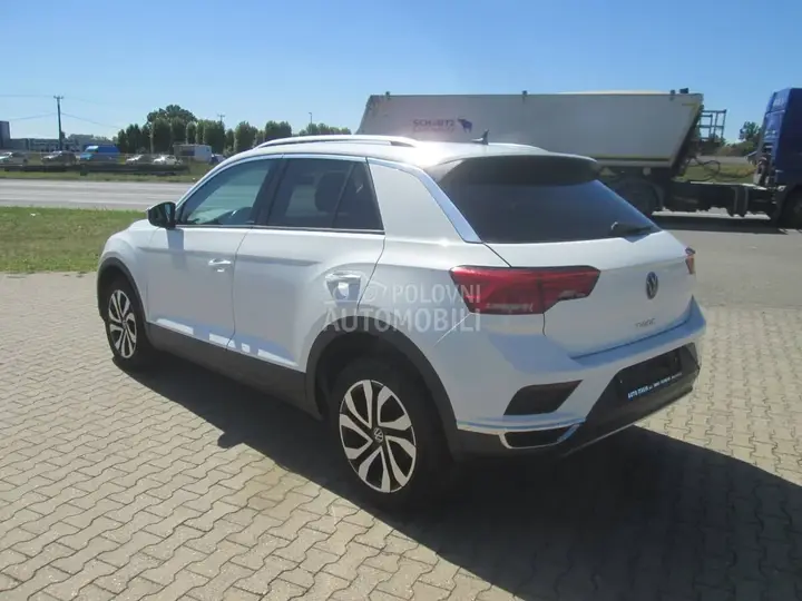 Volkswagen T-Roc 2021 photo 3