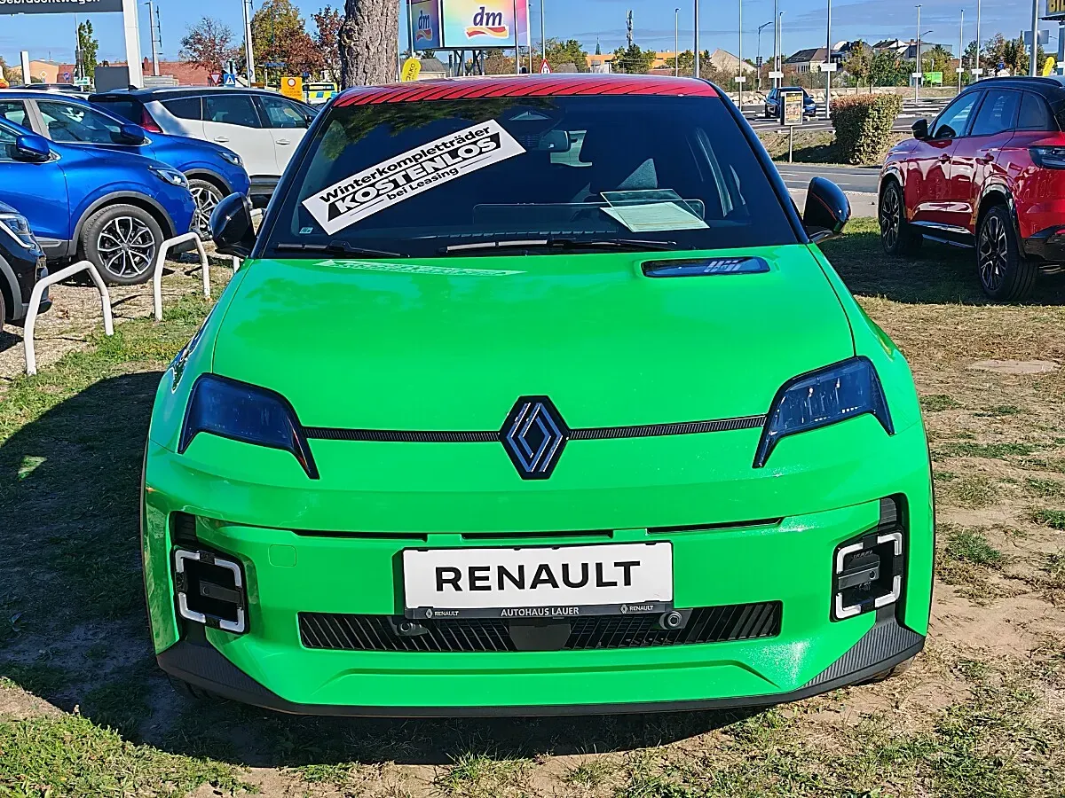 Renault R5 photo 2