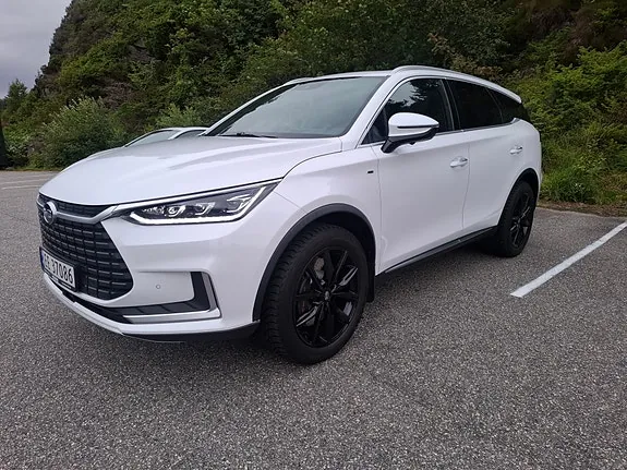 BYD Tang 2022 photo 2
