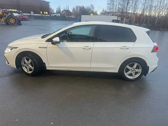 Volkswagen Golf Viii 2020 photo 3