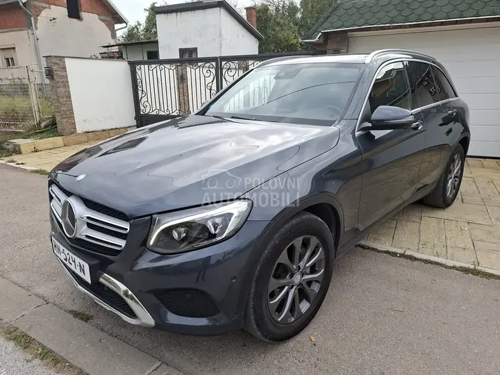 Mercedes-Benz Glc 220 2016 photo 2