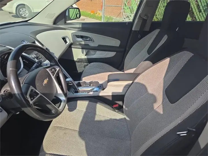 Chevrolet Equinox 2010 photo 4