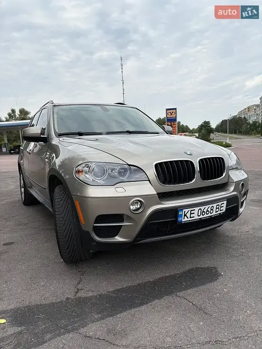 BMW X5 2011 photo 5