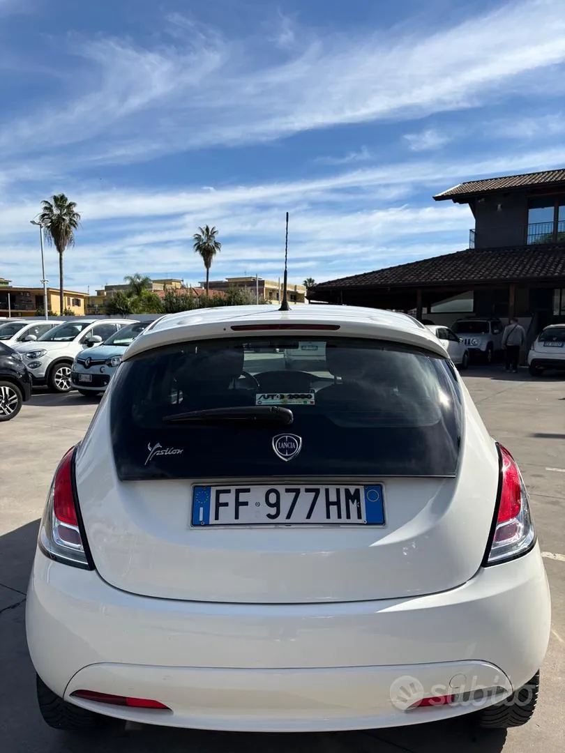 Lancia Ypsilon 2016 photo 5