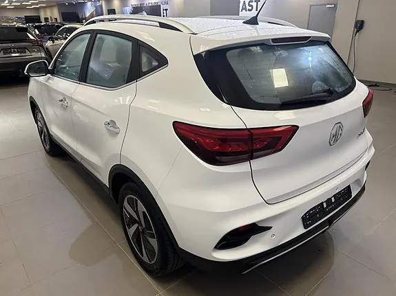 MG Zs Ev 2022 photo 4