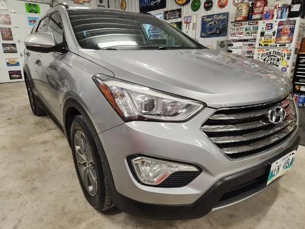Hyundai Santa Fe 2014 photo 3