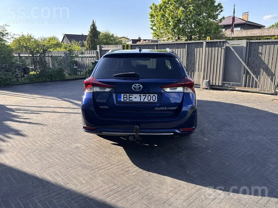 Toyota Auris 2016 photo 4