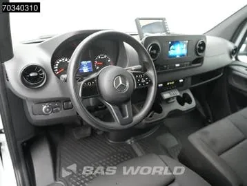 Mercedes-Benz Sprinter 2022 photo 3