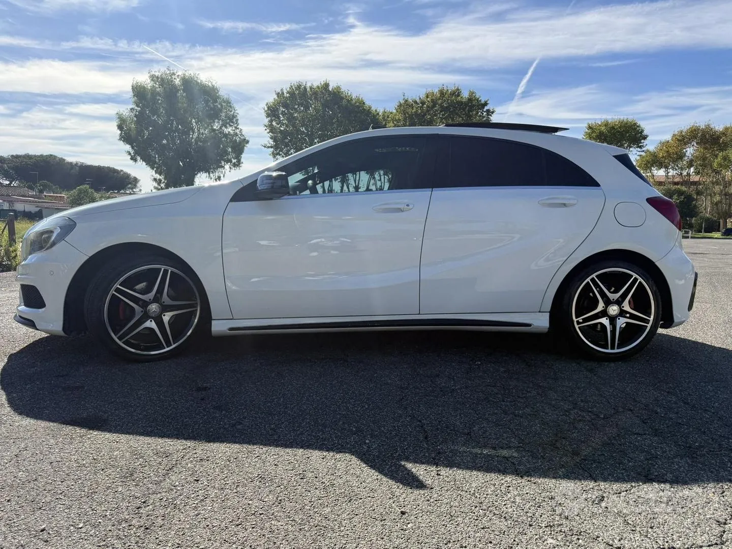Mercedes-Benz A-Class 2014 photo 3
