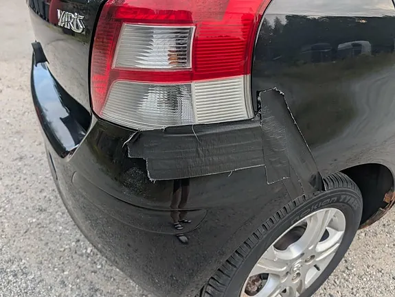 Toyota Yaris 2010 photo 5