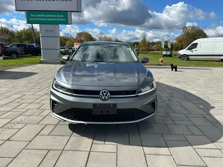 Volkswagen Jetta 2025 photo 2