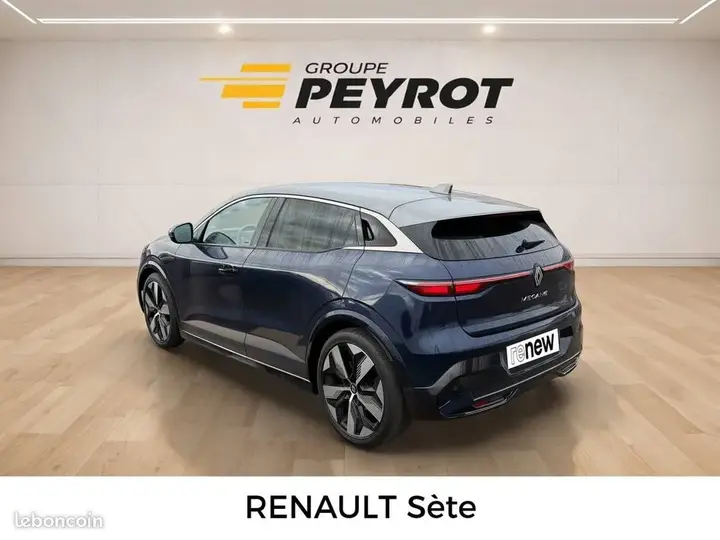 Renault Megane 2022 photo 3