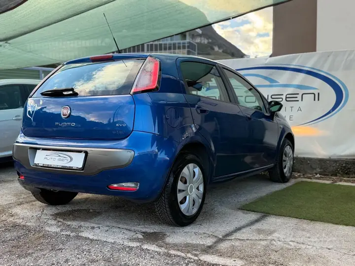 Fiat Punto Evo 2010 photo 4