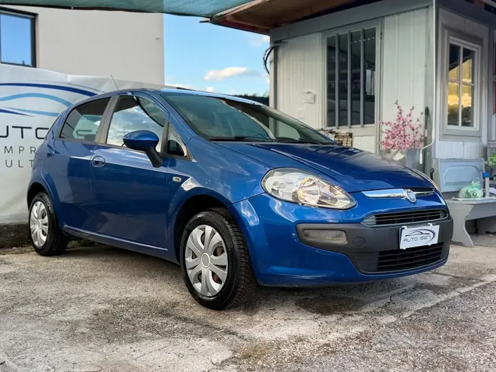 Fiat Punto Evo 2010 photo 3