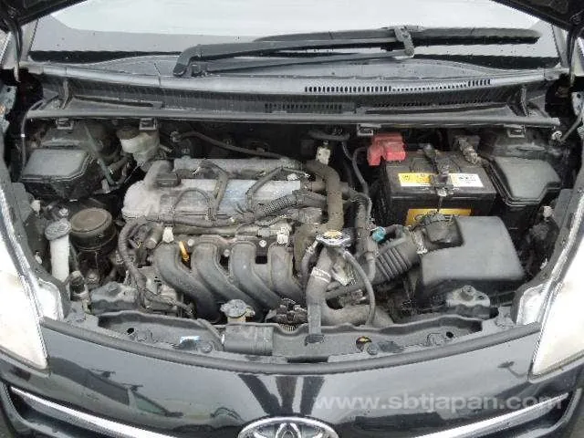 Toyota Ractis 2011 photo 5