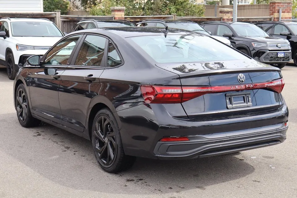 Volkswagen Jetta 2026 photo 4