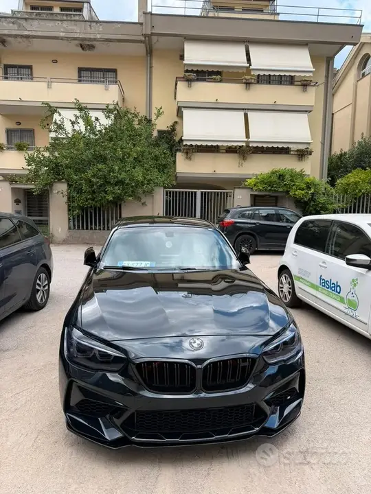 BMW 1 Series 2019 photo 2
