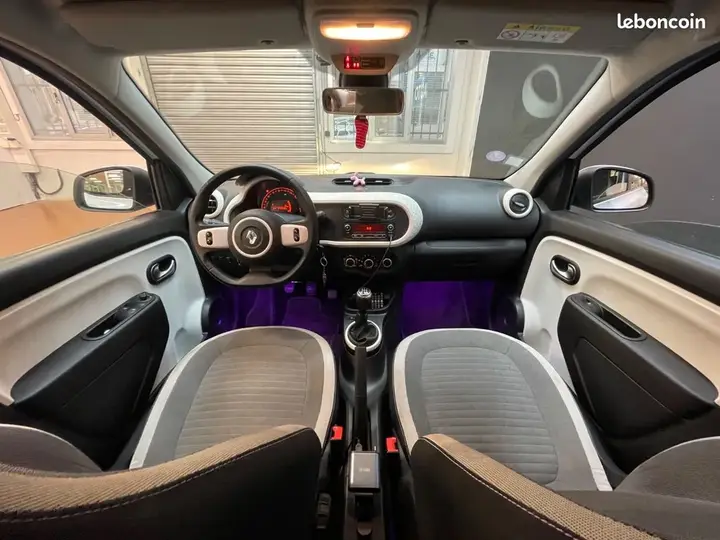 Renault Twingo 2021 photo 2
