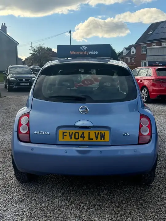 Nissan Micra 2004 photo 5