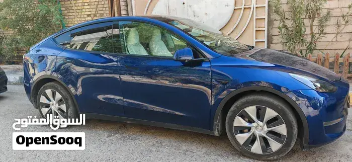 Tesla Model Y 2023 photo 4