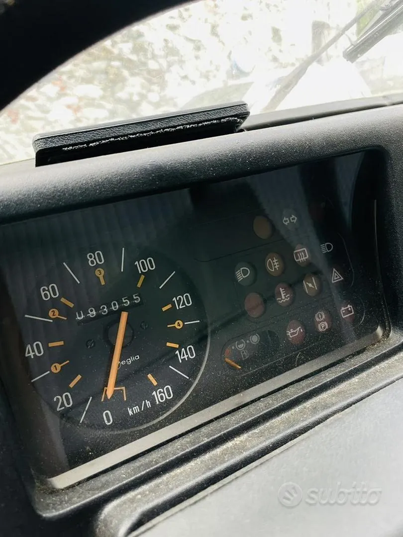 Renault 4 1990 photo 4