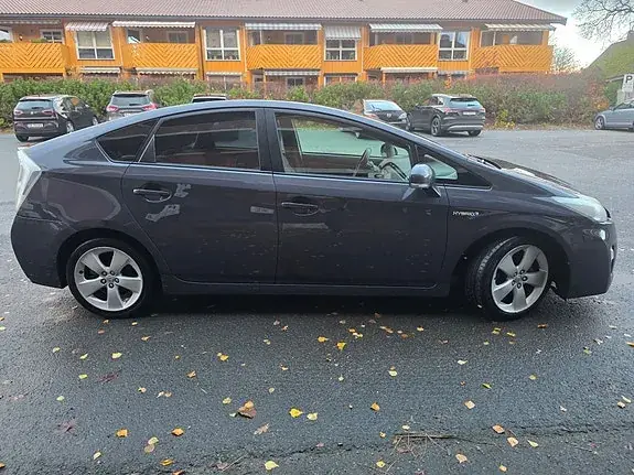 Toyota Prius 2010 photo 4