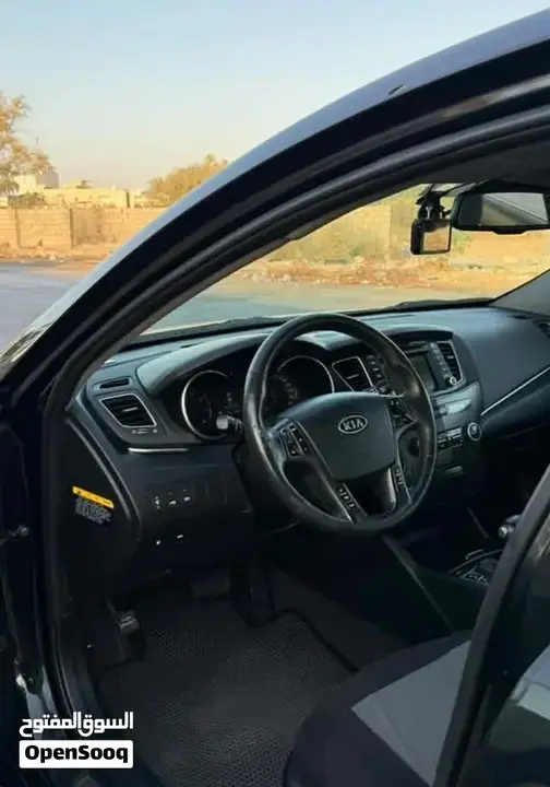 Kia Cadenza 2012 photo 5