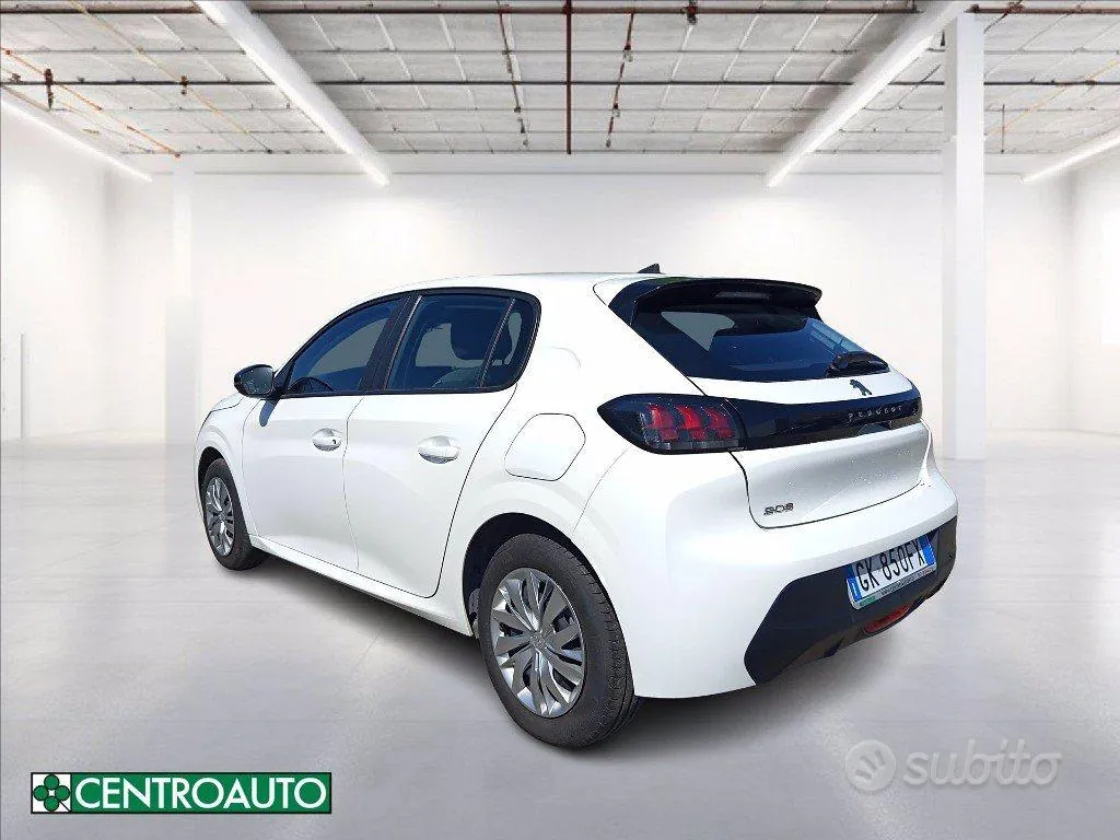 Peugeot 208 2022 photo 5