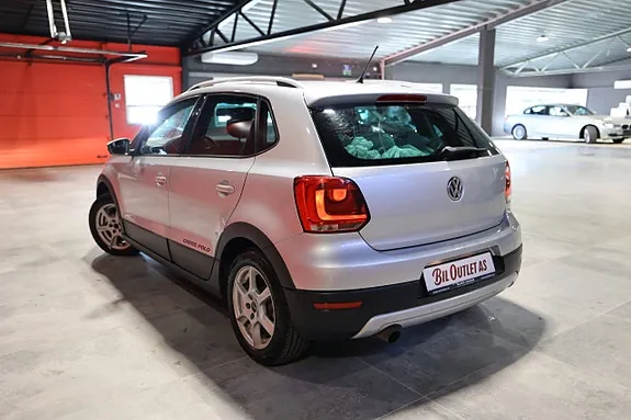 Volkswagen Polo 2012 photo 5