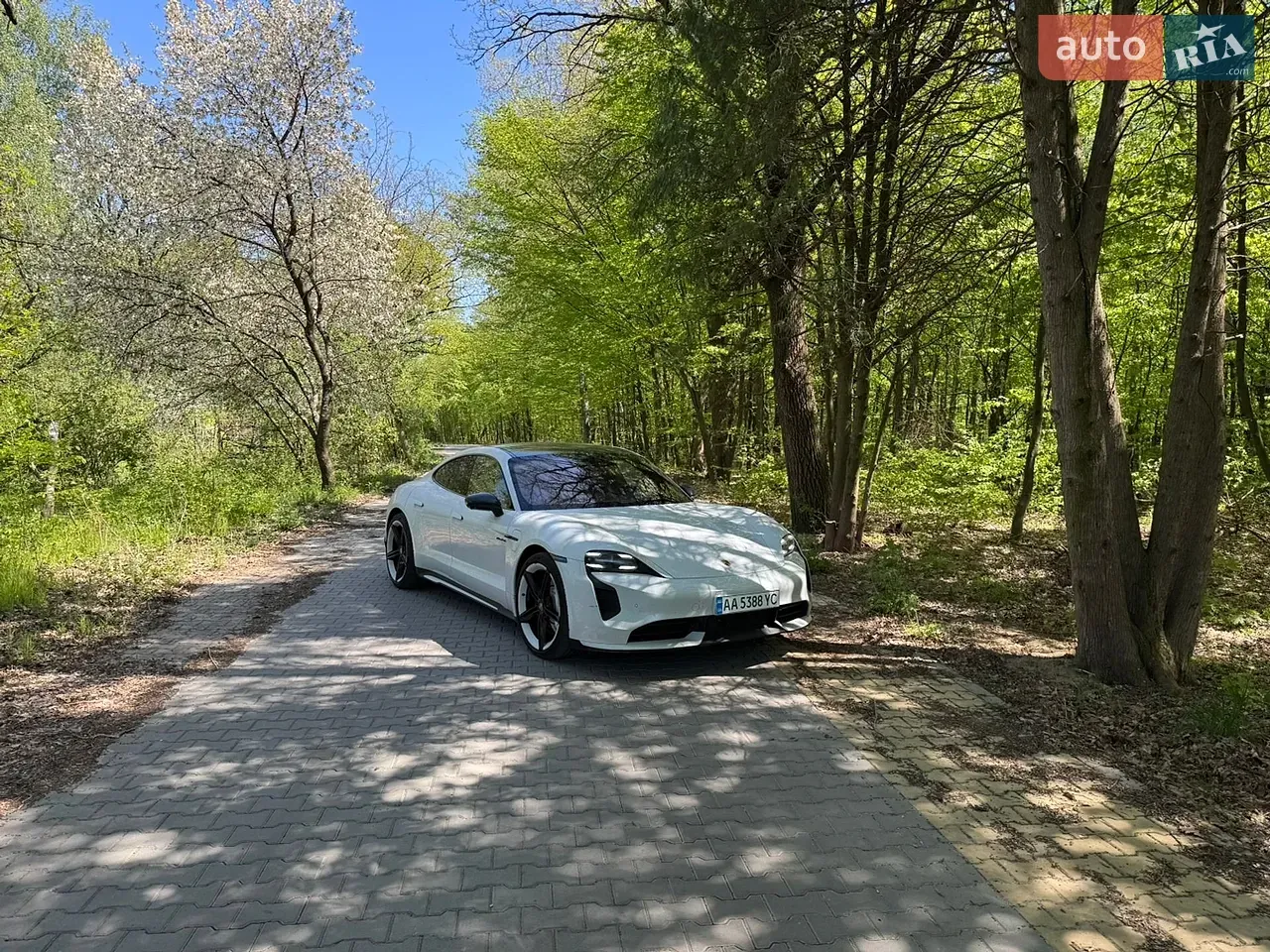 Porsche Taycan
