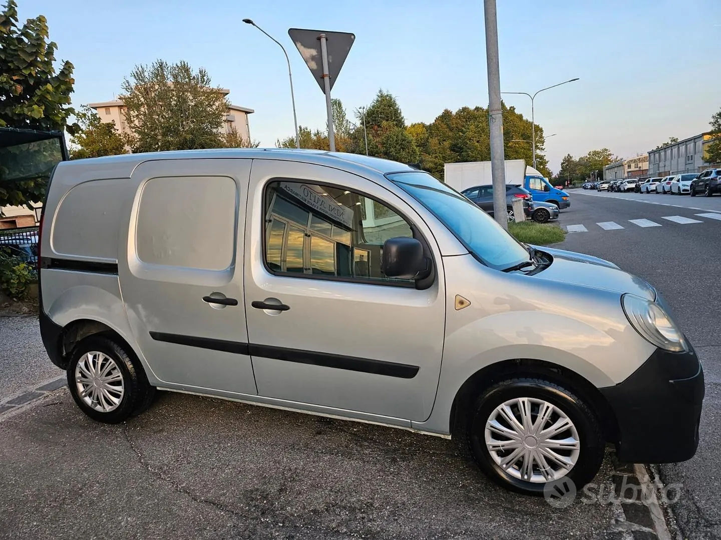 Renault Kangoo 2012 photo 5