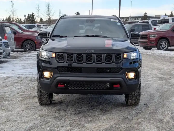 Jeep Compass 2026 photo 3