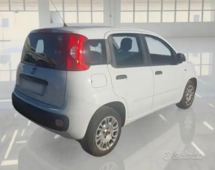Fiat Panda 2019 photo 2