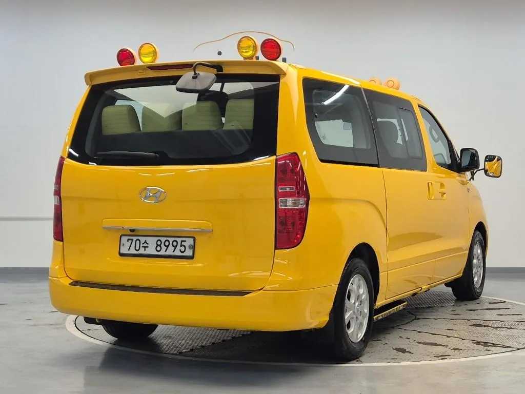 Hyundai Starx 2015 photo 3