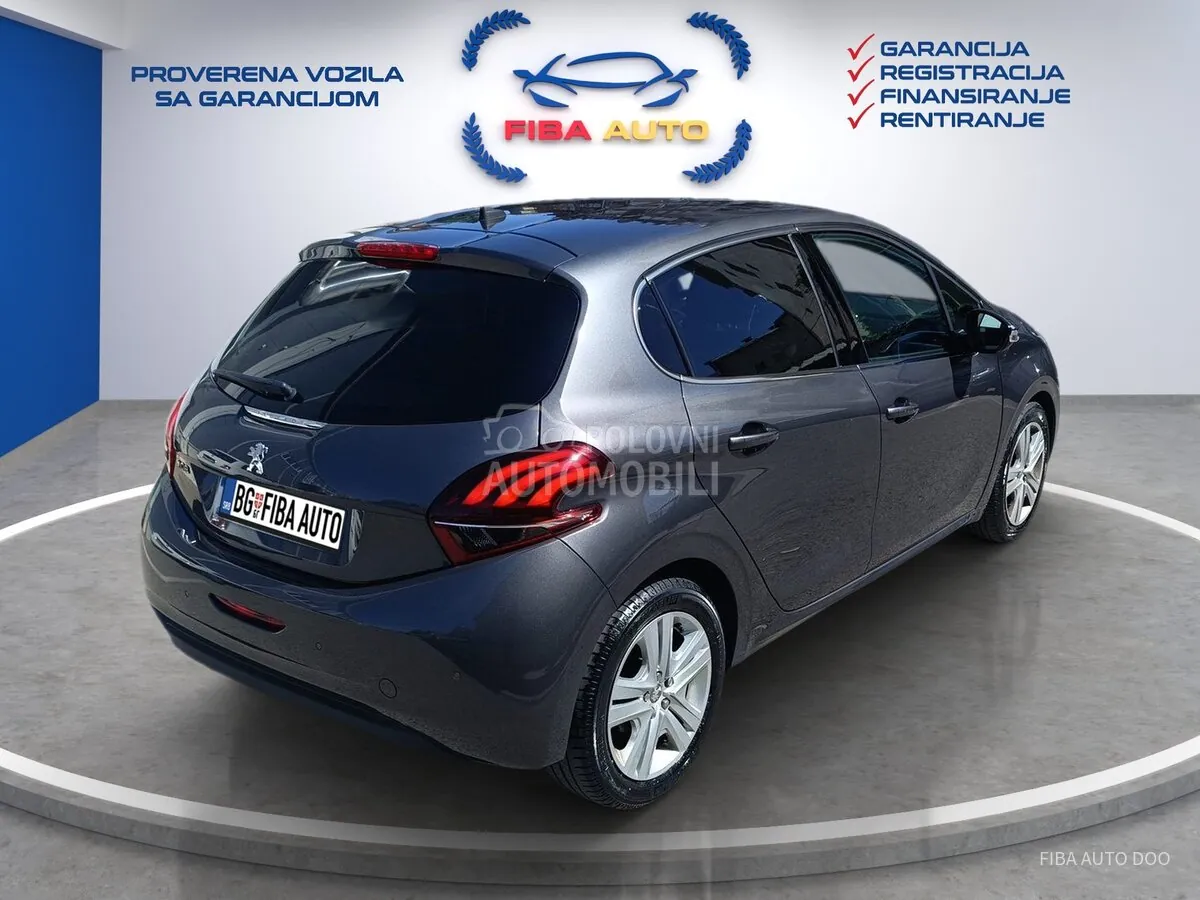 Peugeot 208 2019 photo 5