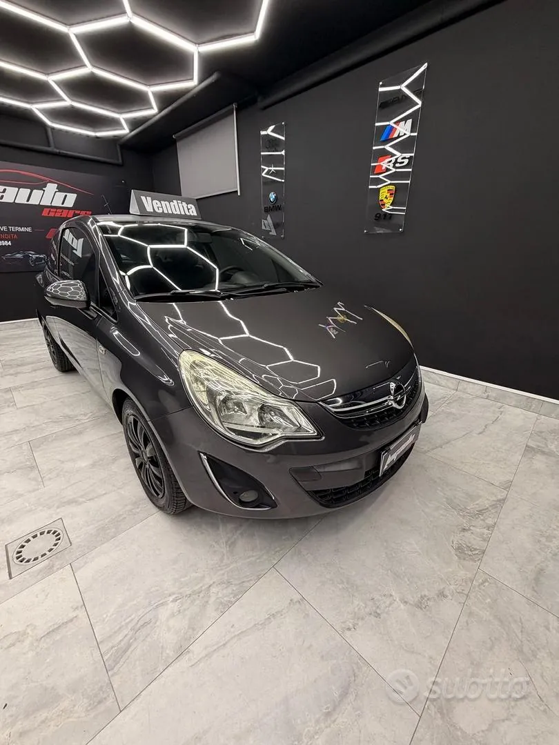 Opel Corsa 2012 photo 2