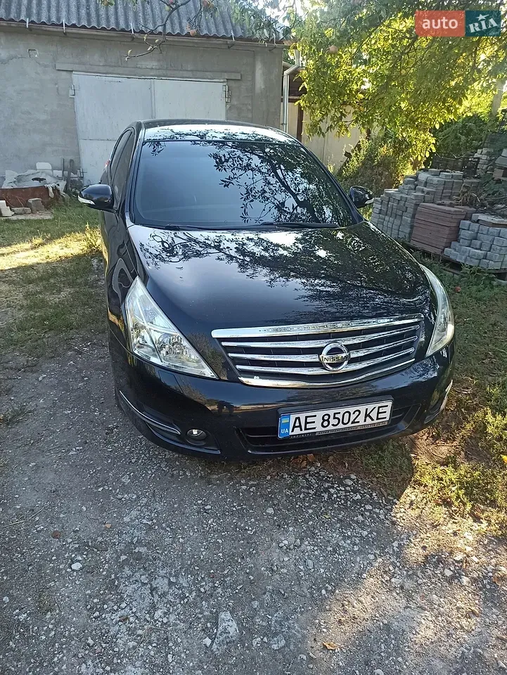Nissan Teana