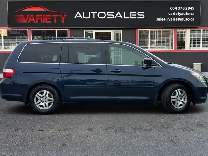 Honda Odyssey 2005 photo 5