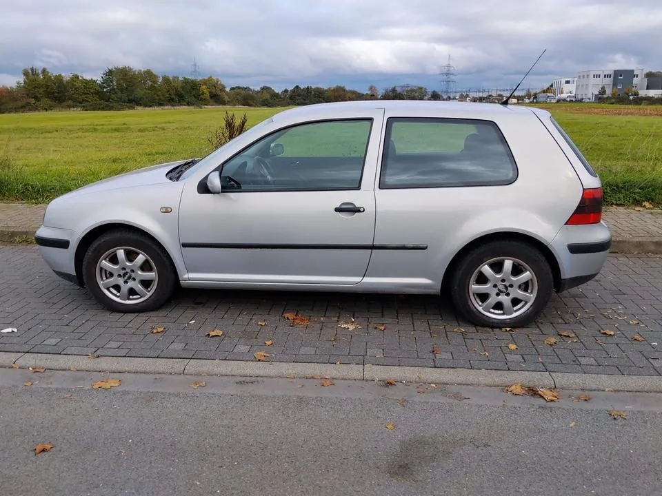 Volkswagen Golf 4